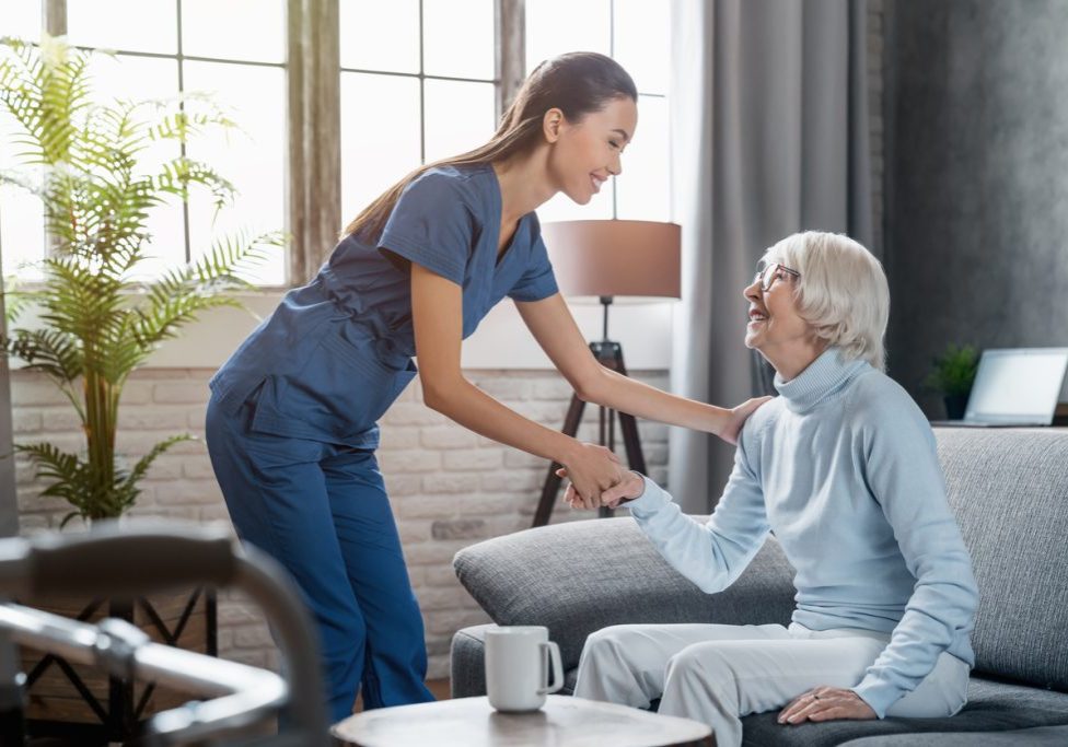 Benefits of In Home Care For Seniors - Hiring a Caregiver